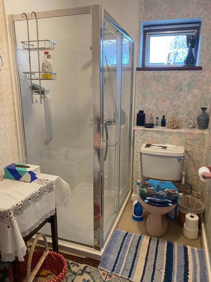 Chiswick Riviera With Free Parking Bed & Breakfast London Ngoại thất bức ảnh