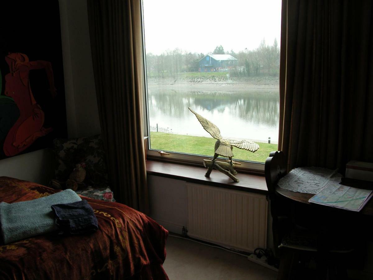 Chiswick Riviera With Free Parking Bed & Breakfast London Ngoại thất bức ảnh